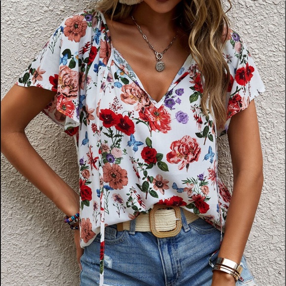 Floral Print Butterfly Flutter Top Blouse - Picture 5 of 6